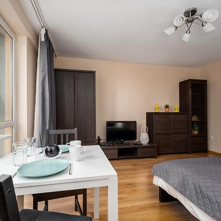 Warsaw Apartments Jana Pawla II 18 Street Bagian luar foto